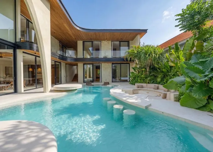 Seminyak 6br Tropical With Huge Curvy Pool *