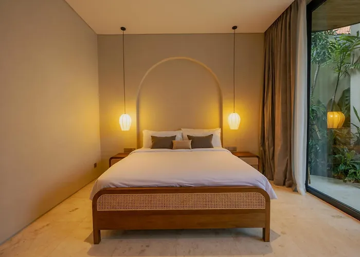 ヴィラ Seminyak 6br Tropical With Huge Curvy Pool