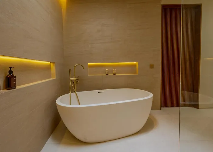 ヴィラ Seminyak 6br Tropical With Huge Curvy Pool *