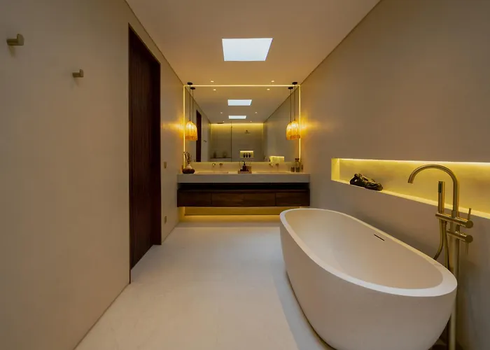 Seminyak 6br Tropical With Huge Curvy Pool ヴィラ *