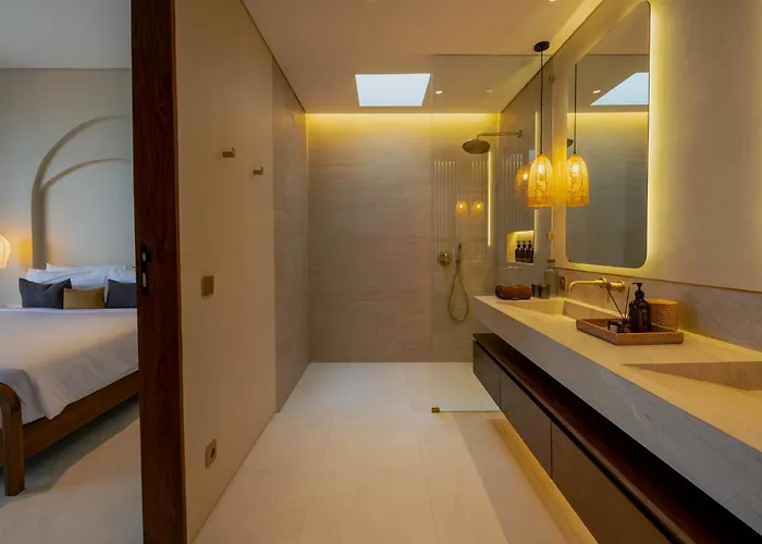 ヴィラ Seminyak 6br Tropical With Huge Curvy Pool